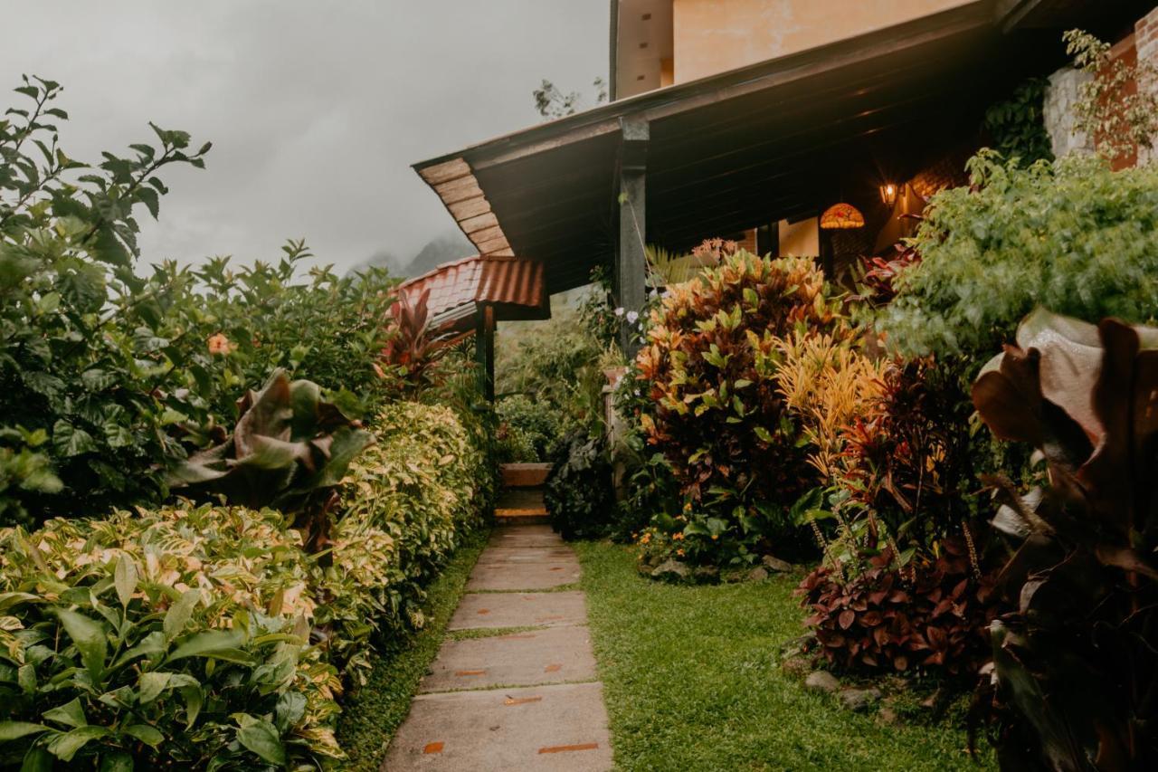 The Golden Frog Inn El Valle de Anton المظهر الخارجي الصورة