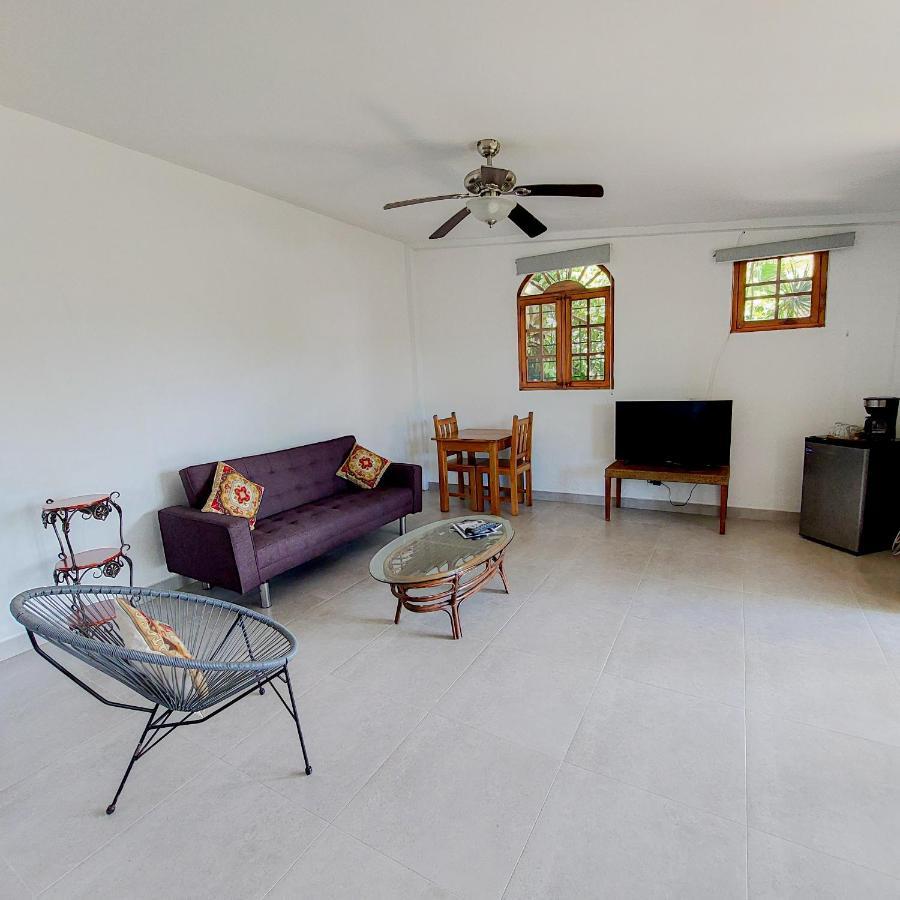 The Golden Frog Inn El Valle de Anton المظهر الخارجي الصورة