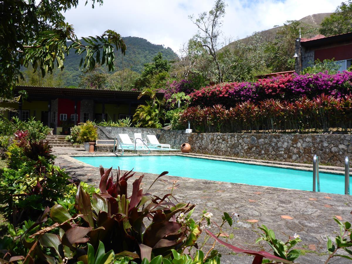 The Golden Frog Inn El Valle de Anton المظهر الخارجي الصورة