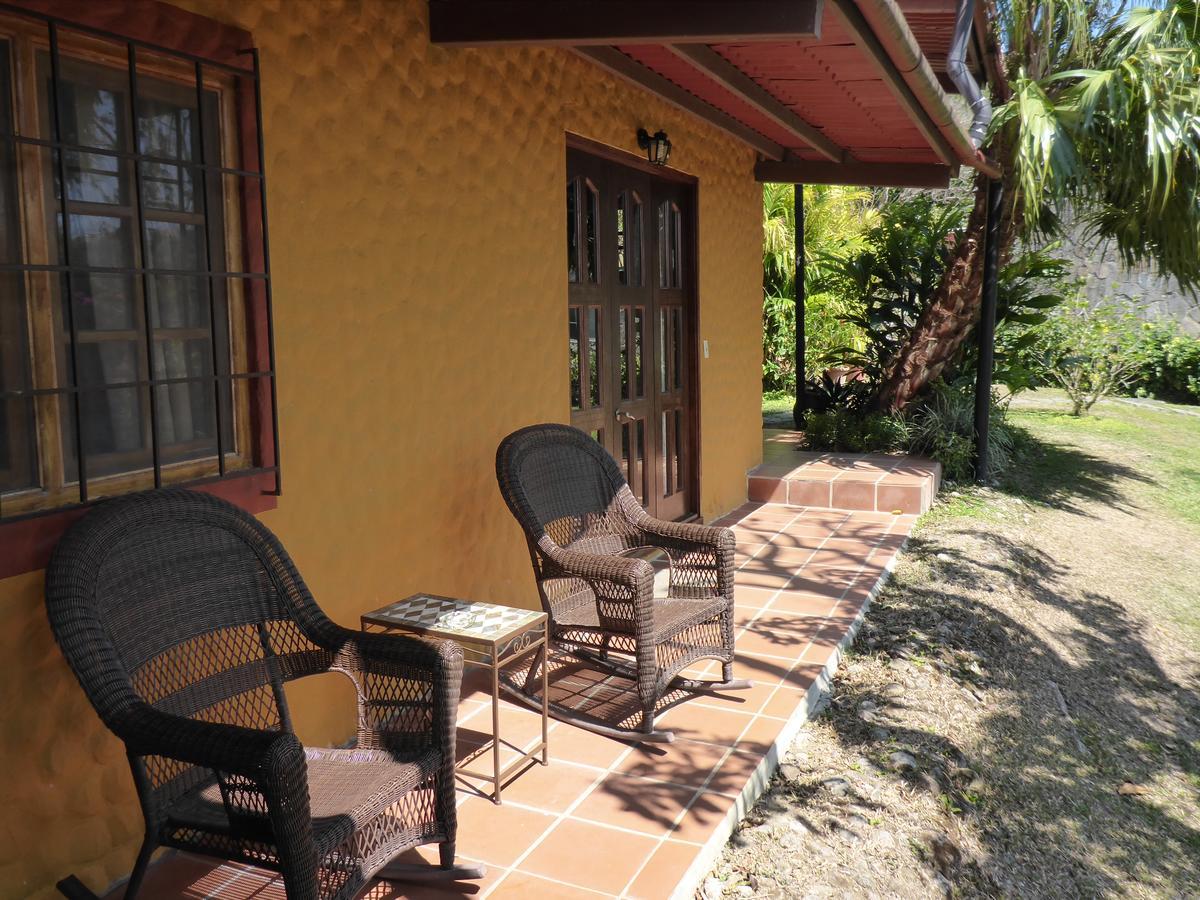 The Golden Frog Inn El Valle de Anton المظهر الخارجي الصورة